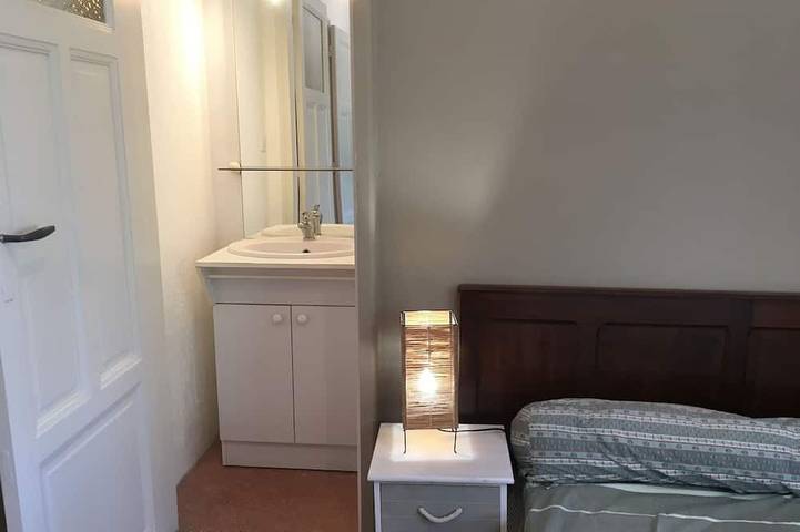 Location de vacances pour 6 personnes, avec terrasse et jardin dans Plage La Capte - 4