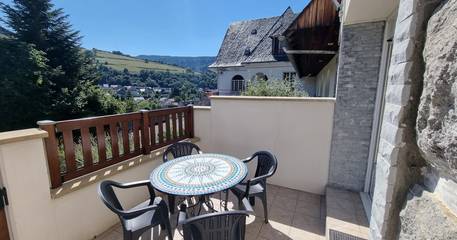 Gîte pour 4 personnes, avec terrasse à La Bourboule