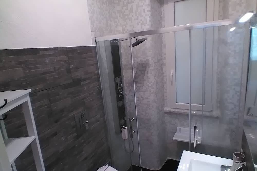 Apartamento entero, Nuovo 20 mt dal Mare in Ladispoli, Provincia de Roma