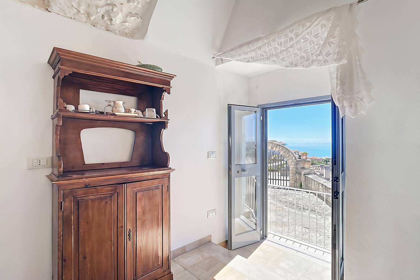 Studio 'Al Torrione 1' met zeezicht en airconditioning, foto 10