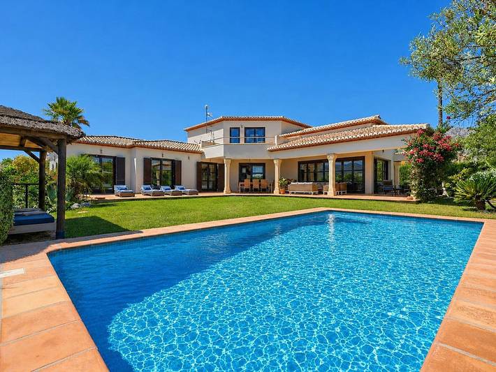 Ferienhaus für 6 Personen, mit Terrasse und Garten in Beniarbeig