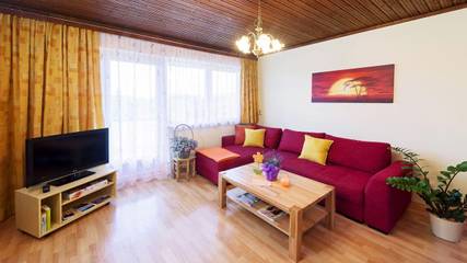 Ferienhaus für 5 Personen, mit Ausblick und Garten sowie Seeblick in Kärnten
