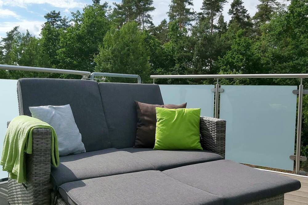 Ganze Wohnung, Ferienwohnung mit Wellness und Dachterrasse in Wackersdorf, Ostbayern