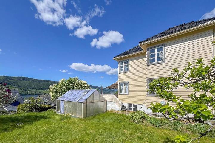 Ferienwohnung für 4 Personen, mit Garten - 1