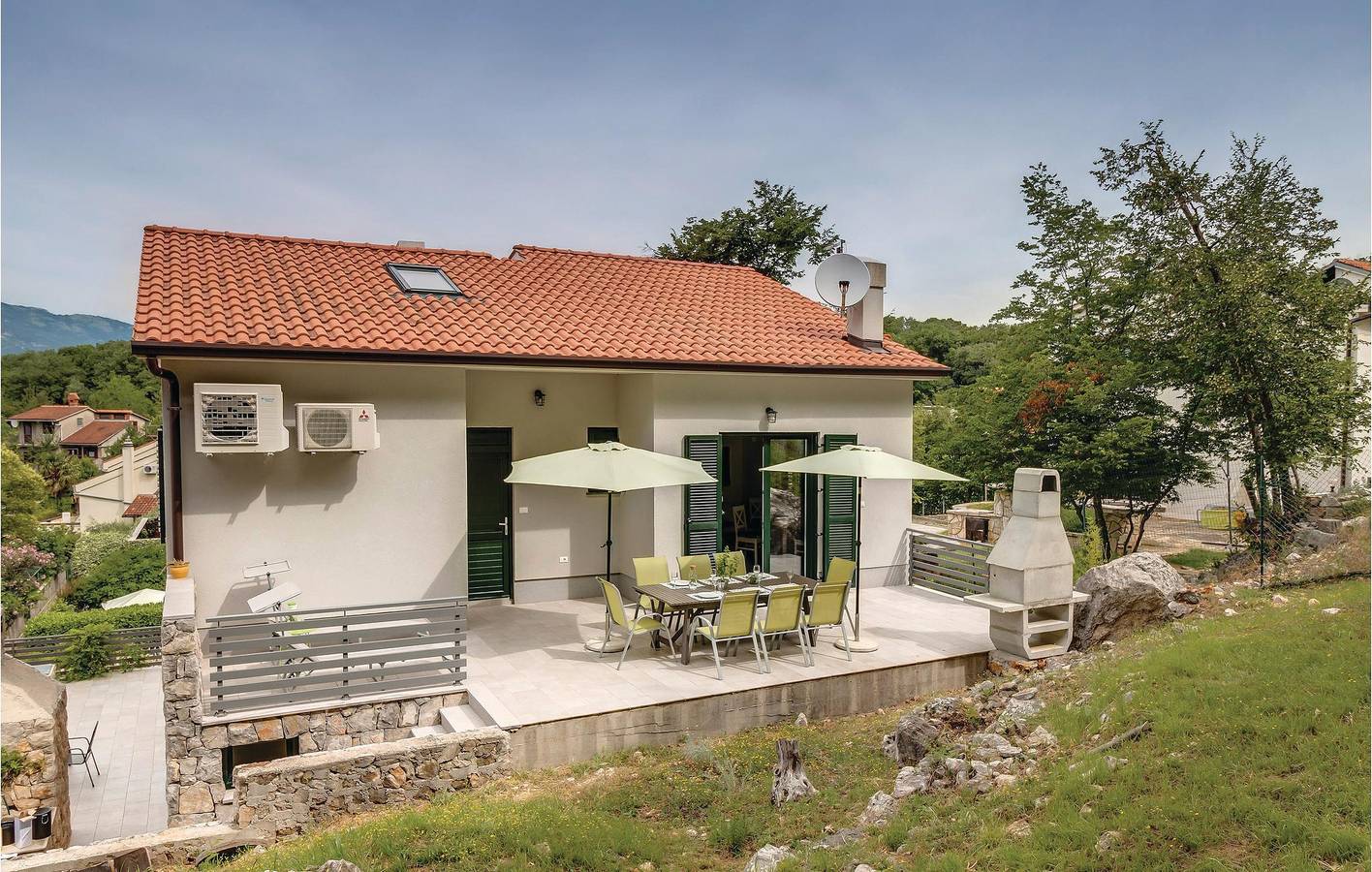 Cały apartament wypoczynkowy, Apartament wakacyjny dla 8 osób z taras in Stara Porozina, Cres