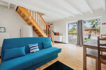 Gîte pour 5 personnes, avec jardin ainsi que piscine et terrasse à Merdrignac