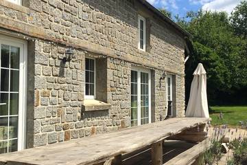 Agriturismo pour 12 personnes, avec piscine et jardin à Romagny