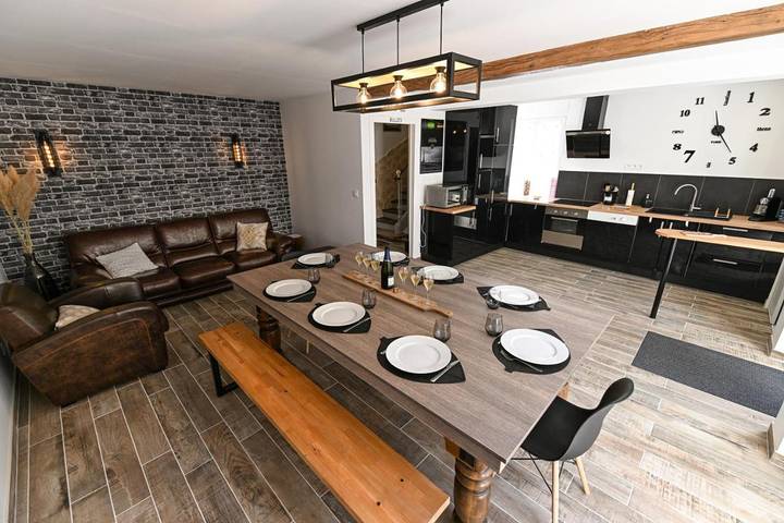 Location de vacances pour 4 personnes, avec terrasse à Moussy