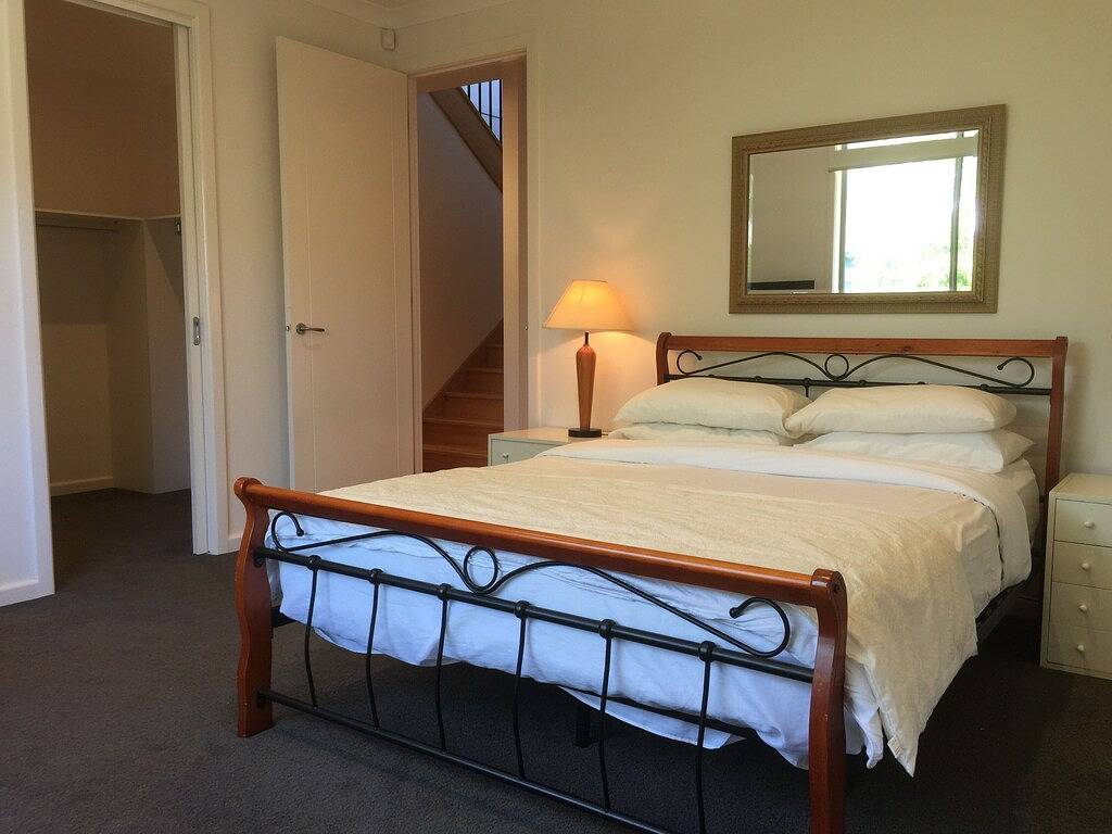 Barefoot Beach Aufenthalte -Zwei Luxushäuser 30m zu Fuß zum Strand für große Gruppen in Melbourne, Victoria