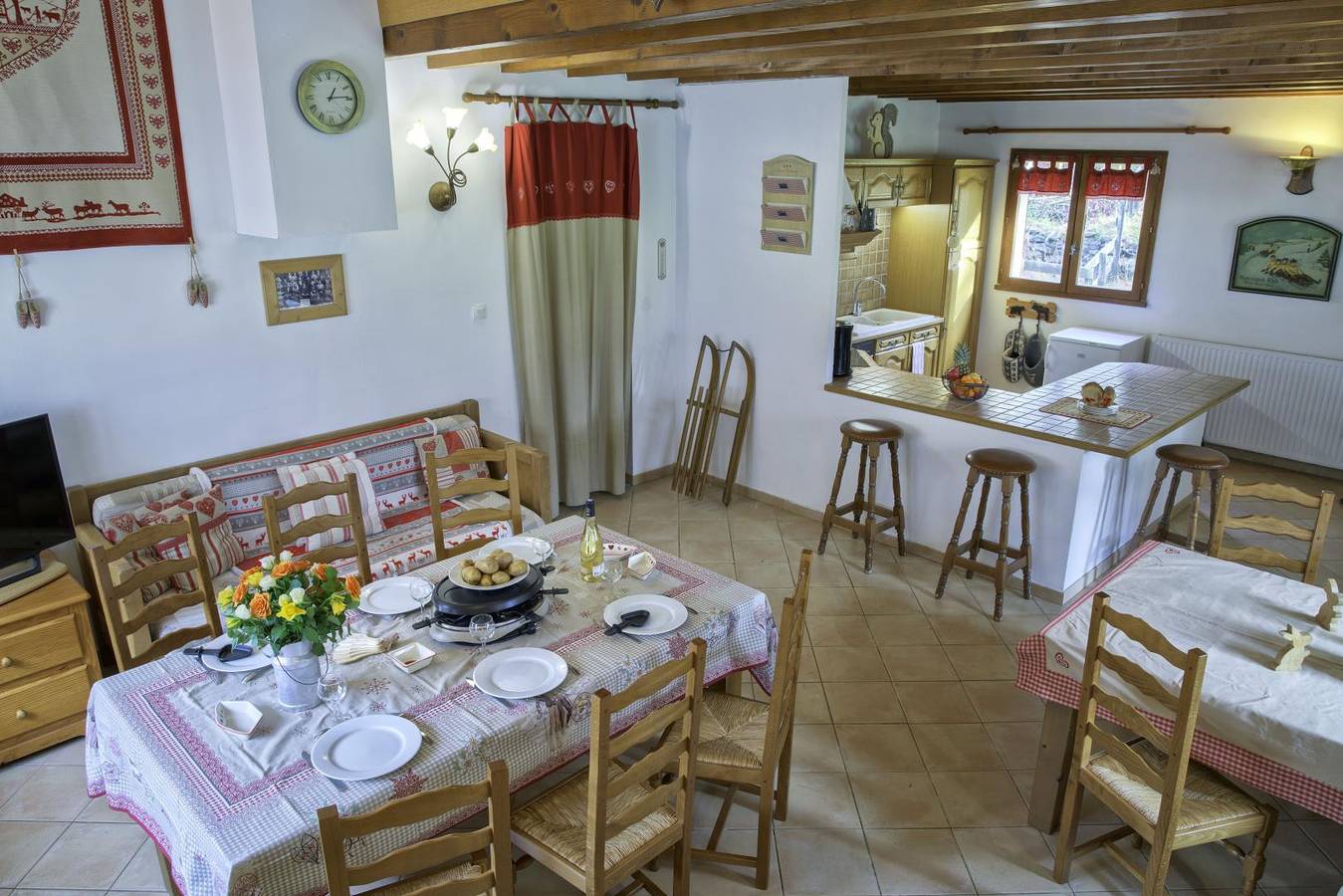 Casa de huéspedes para 12 personas con jardín in Chantelouve, Parque Nacional de los Ecrins