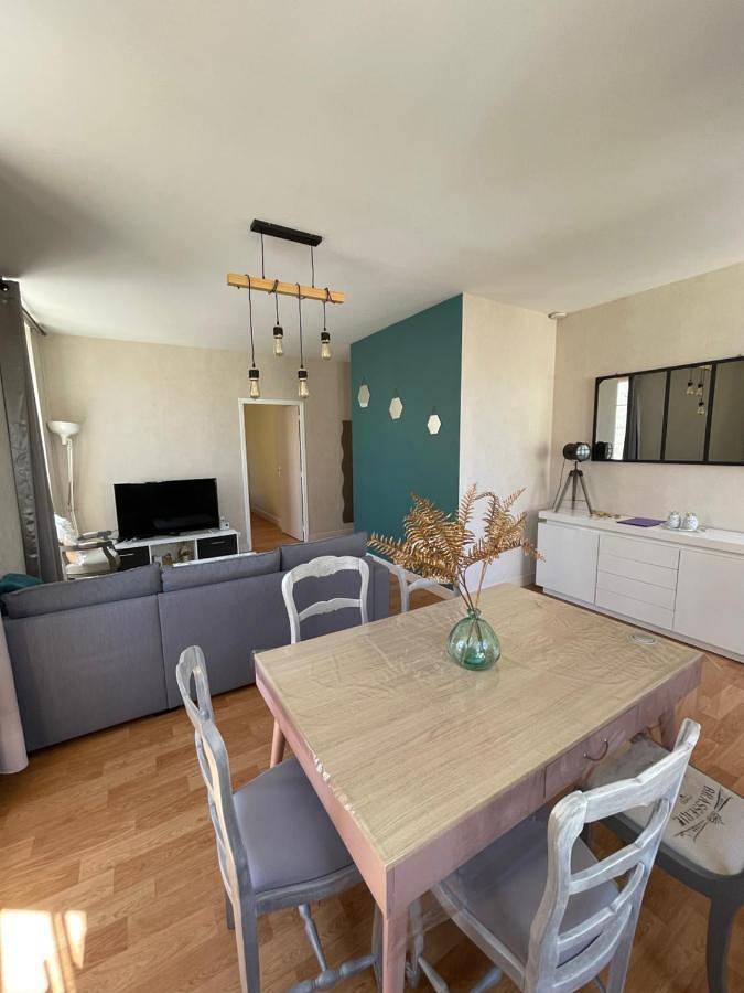 Gîte pour 6 personnes, avec balcon, animaux acceptés à Saint-Bris-le-Vineux - 3