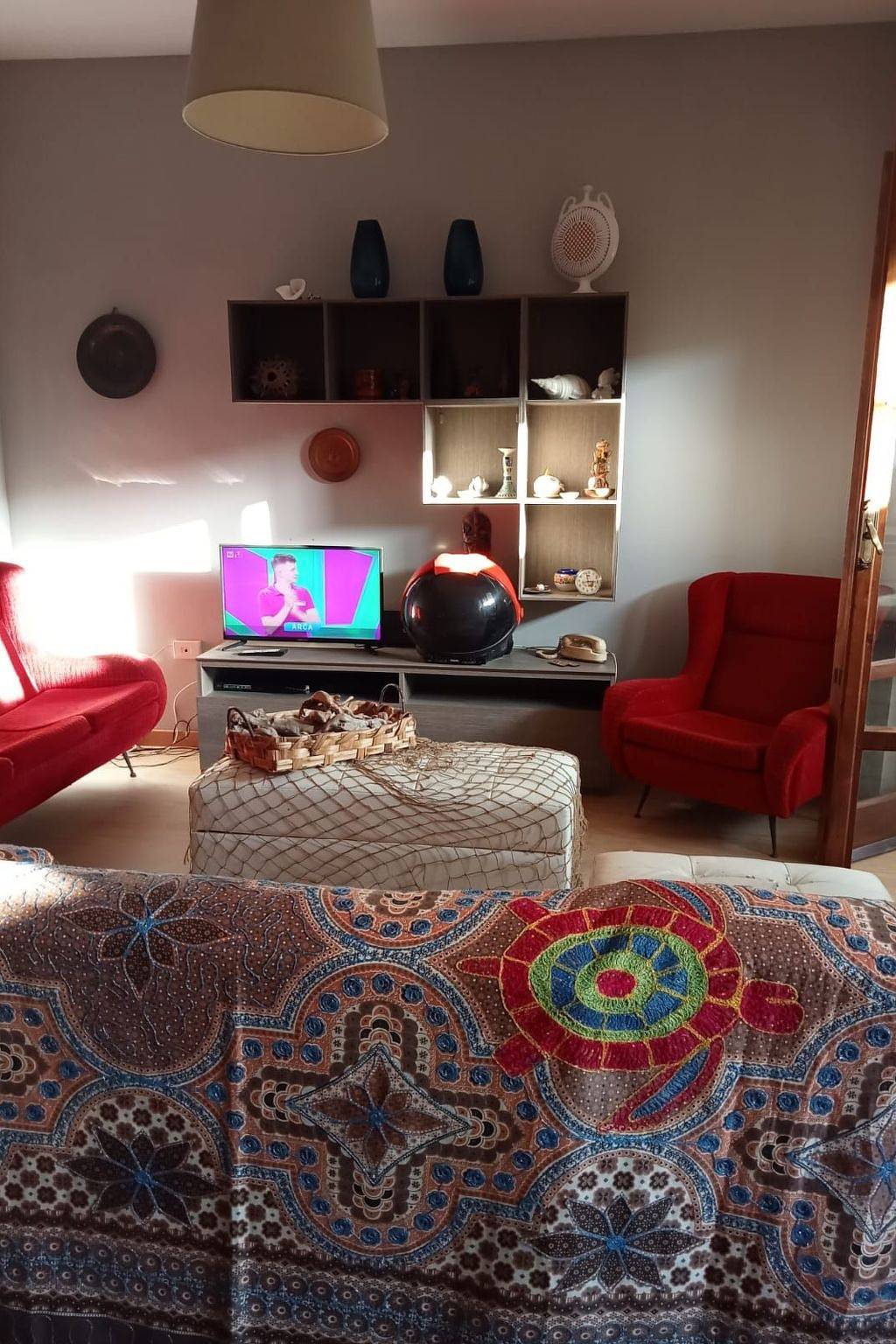 Entspannung am Meer in der Nähe von Neapel in Pozzuoli, Naples Province