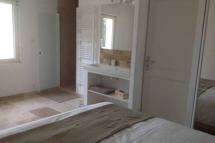 Location de vacances pour 13 personnes, avec jacuzzi ainsi que sauna et jardin à Chemillé-sur-Dême - 4