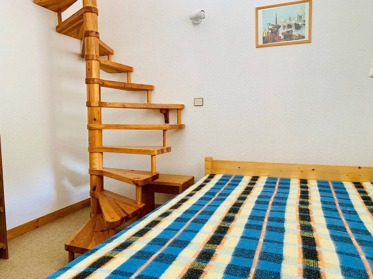 Apartamento entero, Dúplex luminoso de 2 habitaciones en Val d'Isère, cerca de pistas in Val-d'Isère, Massif de la Vanoise