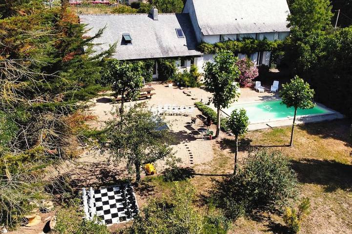 Location de vacances pour 14 personnes à Belligné