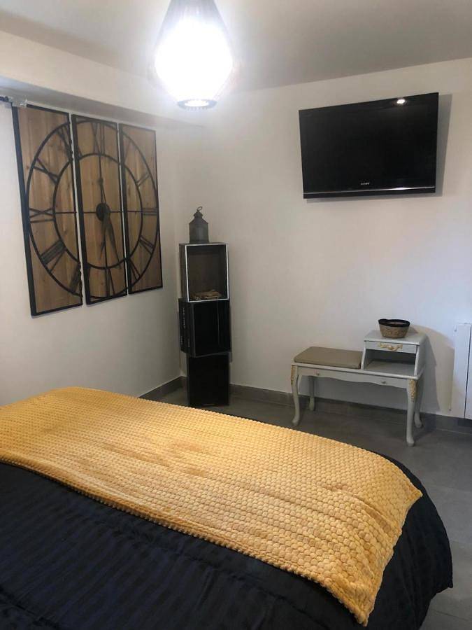 Gîte pour 2 personnes, avec sauna et terrasse à Saint-Ouen-l'Aumône - 4