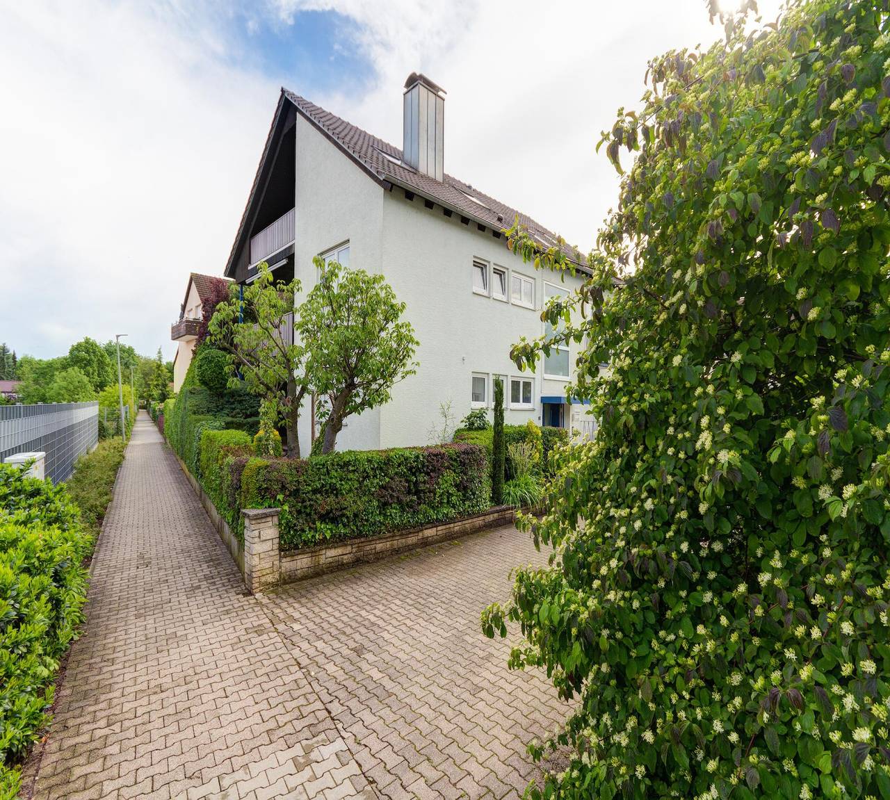 Ganze Ferienwohnung, Apartment Wörth mit Ausblick in Wörth am Rhein, Rheinebene