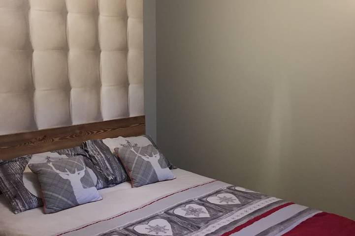 Gîte pour 10 personnes, avec balcon et jacuzzi, animaux acceptés à Molines-en-Queyras - 2