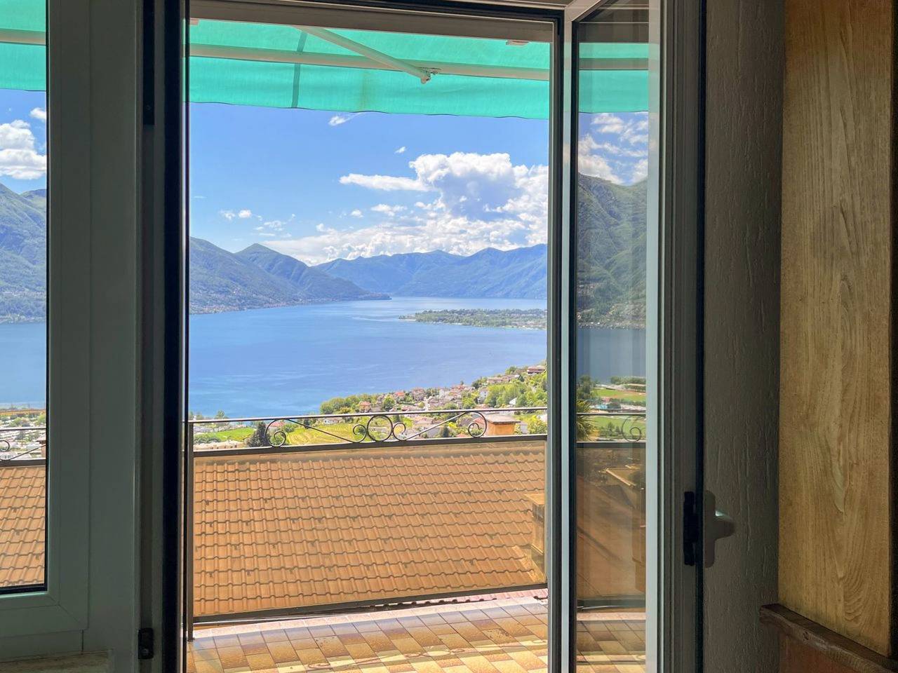 Casa Fior di Loto in Gordola, Tessiner Alpen