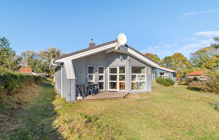 Ferienhaus für 6 Personen, mit Terrasse und Garten sowie Sauna, kinderfreundlich in Travemünde - 3