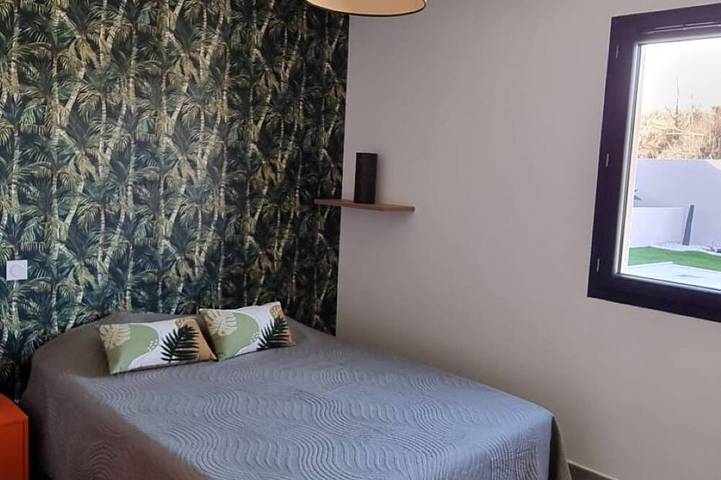 Location de vacances pour 6 personnes, avec terrasse et jardin à Cruzy - 4