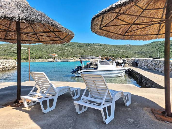 Holiday rental for 5 people, with Terrace and Garden as well as View in Croatia