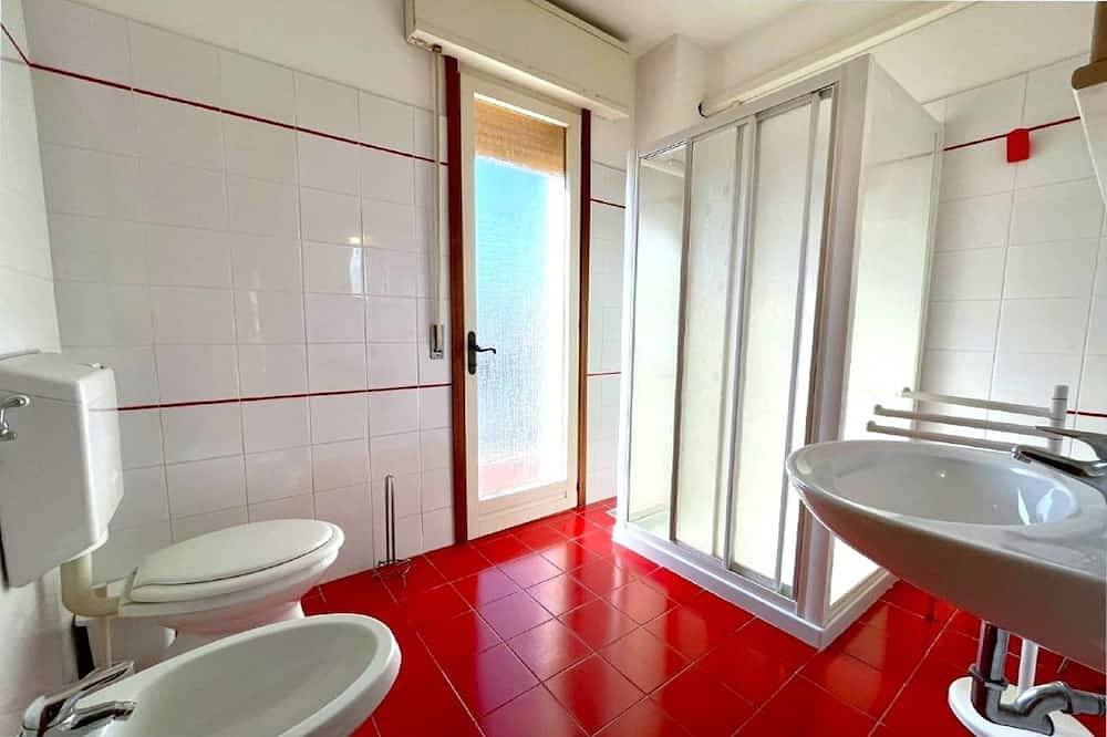 Tranquil Villa in Caorle with Pool in Porto Santa Margherita, Caorle