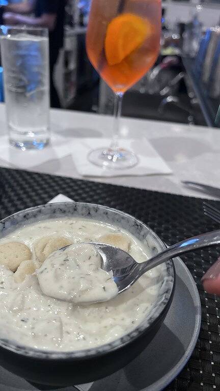 Beachcamp Cottage + Nur 50 Schritte zum Strand + Aktualisiert und nah an alles! in Dennis Port, Dennis