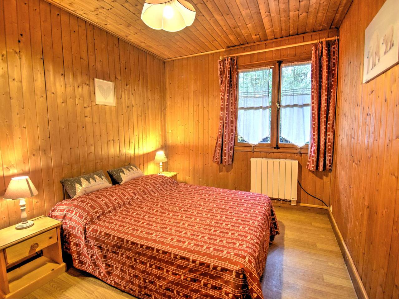 Einzigartiges Chalet nahe Morzine Zentrum mit privatem Garten und Wifi, für 5 Pers. in Morzine, Les Portes du Soleil