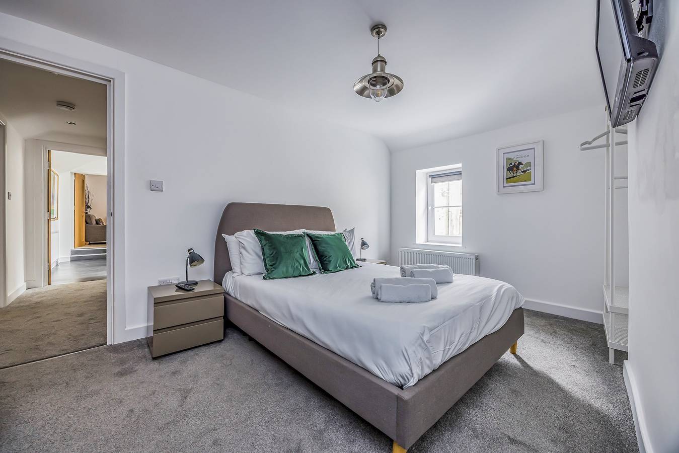 Entire apartment, Gorgeous, Coastal, Family Flat - Pass the Keys in Bognor Regis, West Sussex
