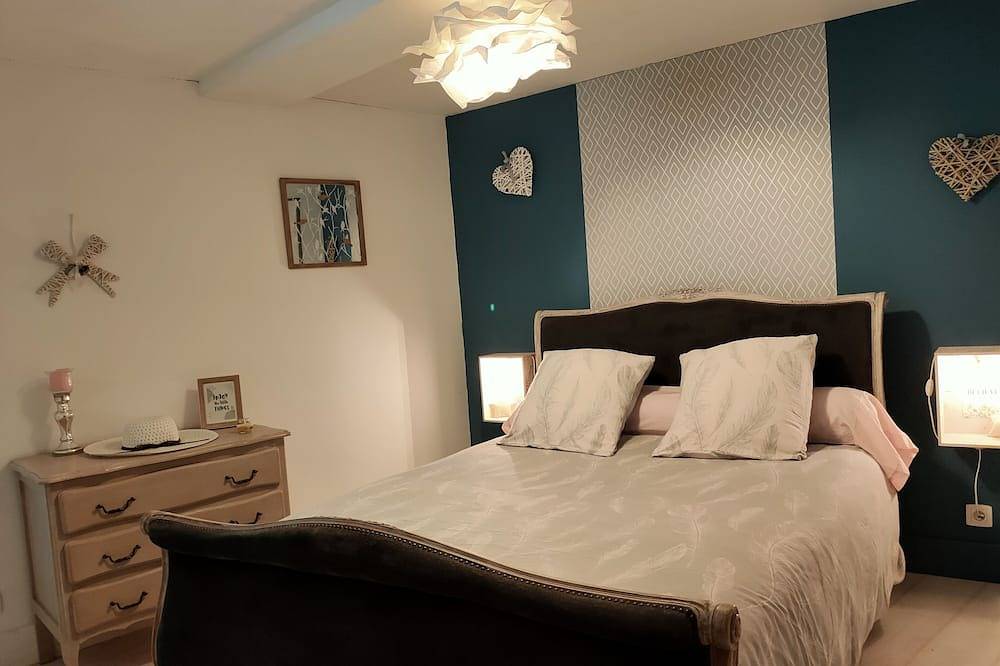 Cosy accommodation in the city center in Lesneven, Región de Brest