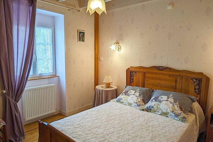 Gîte pour 4 personnes, avec jardin dans Saint-Genis-d'Hiersac - 3