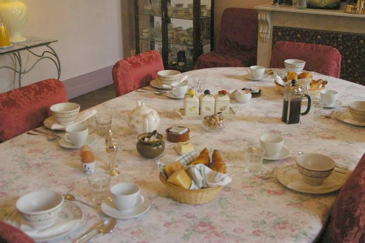 Chambre d’hôte pour 2 personnes, avec vue ainsi que jardin et piscine dans l' Ariège - 3