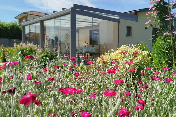 Chambre d’hôte pour 4 personnes, avec vue et jardin