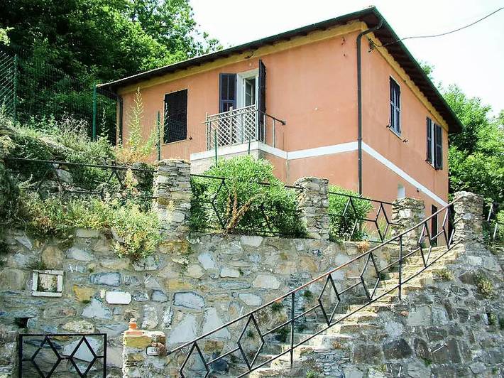 Villa für 6 Personen, mit Terrasse und Garten in Imperia Provinz - 2