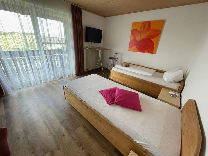 Ganze Ferienwohnung, Appartement 2 in Rohrdorf, Chiemgauer Alpen