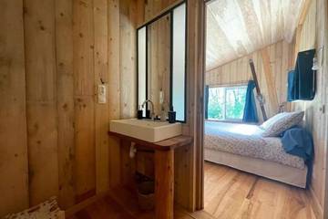 Location de vacances pour 15 personnes, avec jardin à Clairvaux-les-Lacs