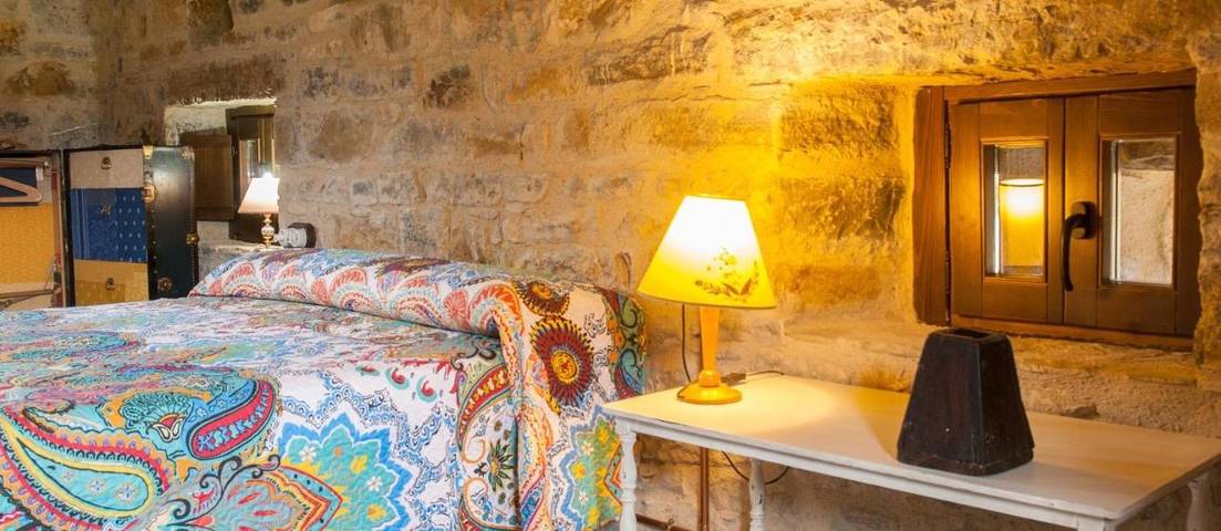 Casa rural para 11 personas, con vistas y jardín, Se admiten mascotas en Provincia de Huesca - 3