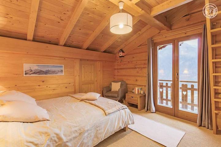 Location de vacances pour 12 personnes, avec jardin et terrasse à Queige - 4