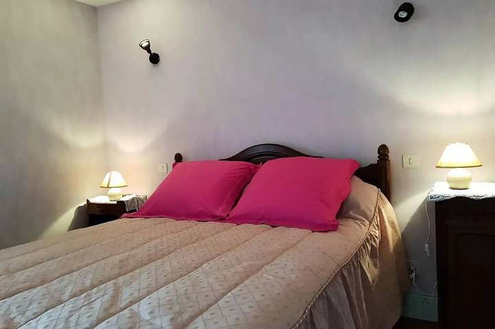 Location de vacances pour 4 personnes, avec terrasse à Chasteaux - 4