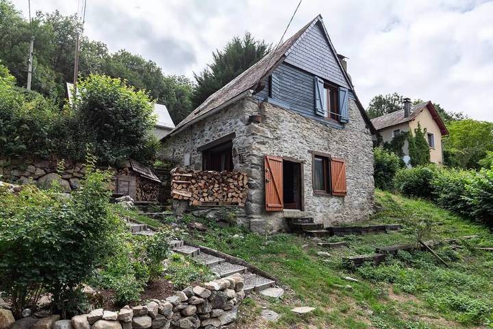 Villa pour 8 personnes, avec jardin et vue dans les Hautes-Pyrénées