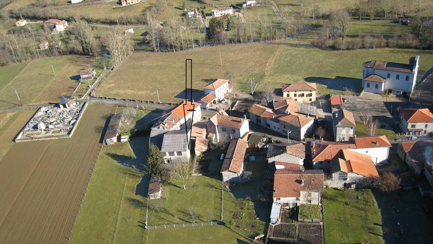Gîte pour 6 personnes, avec jardin et terrasse dans Cazavet
