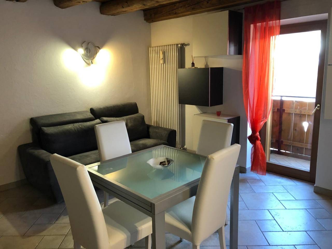 Ganze Wohnung, Ferienwohnung 'Bepi' mit gemeinsamer Terrasse und Wlan in Santo Stefano di Cadore, Karnischer Hauptkamm