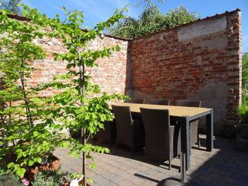 Gîte pour 4 personnes, avec terrasse dans Watou
