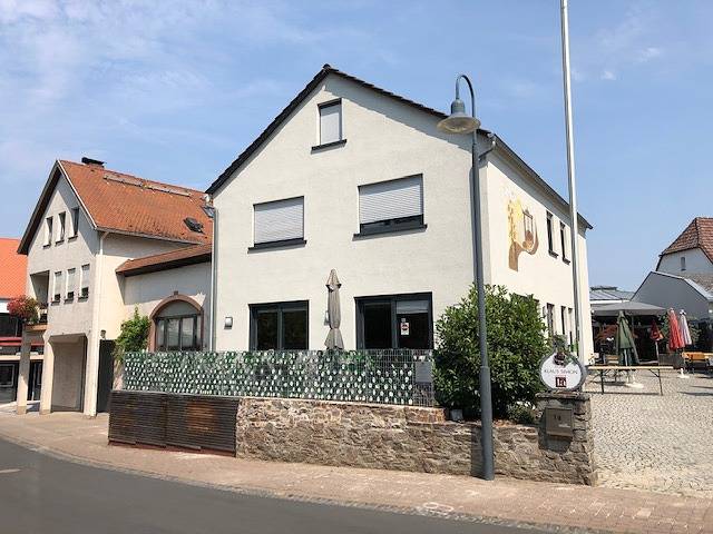 Weinmotel Simon 1 a - Modernes Einzelzimmer (9 qm) in Alzenau, Spessart-Mainland