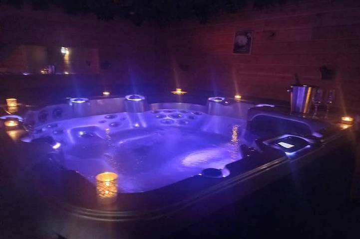 Villa für 4 Personen, mit Whirlpool - 1