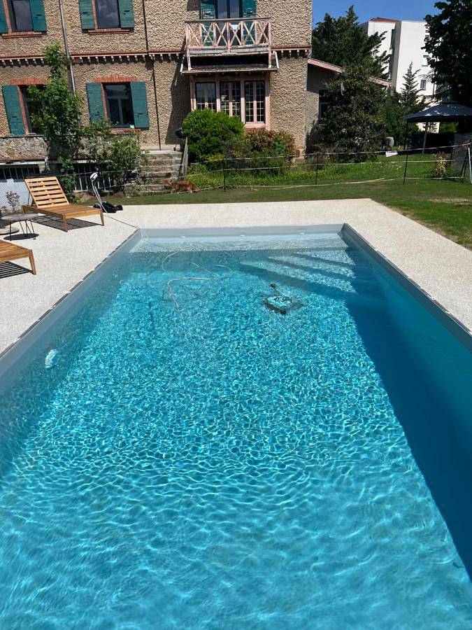 Deluxe Room (2 Adults + 1 Child) in Annonay, Région de Tournon-sur-Rhône