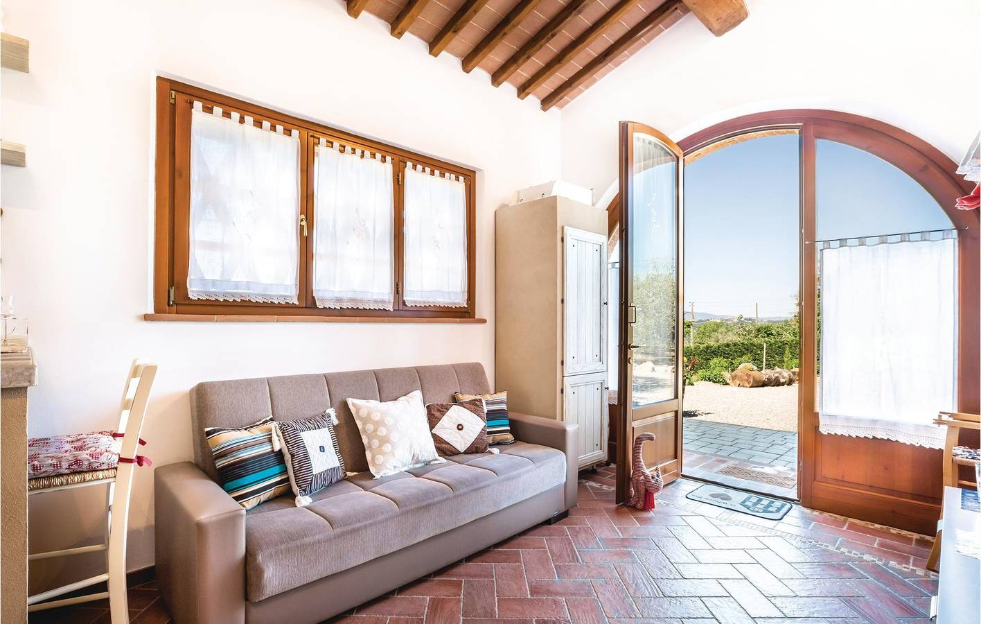 Gemütliche 1BR Wohnung mit Garten, Parkplatz & WiFi in Siena Provinz