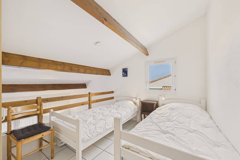 Estancia para 5 con piscina compartida y terraza in Saint-Vincent-sur-Jard, Vandea