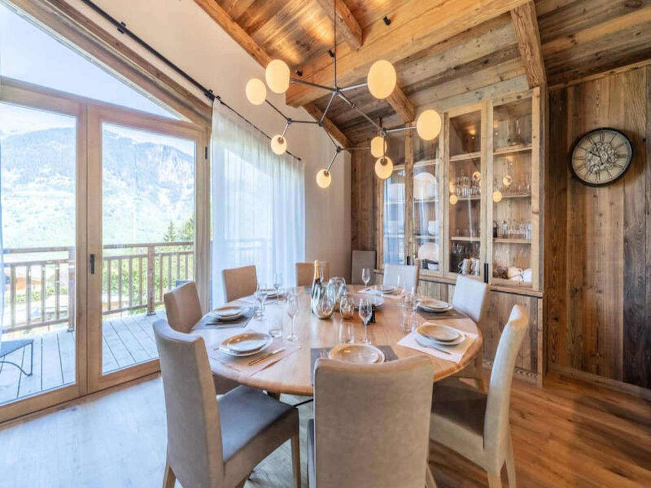 Appartement entier, Chalet à Courchevel avec spa & proche des pistes in Courchevel 1300 (Le Praz), Saint-Bon-Tarentaise